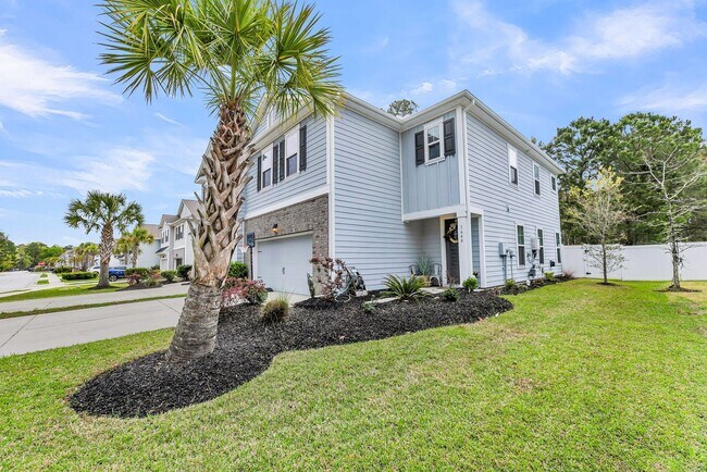 Building Photo - Beautiful 4BR/2.5BA Home in Highly Desirable Park West