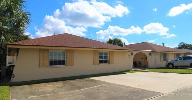 Building Photo - 2530 Terry Ln