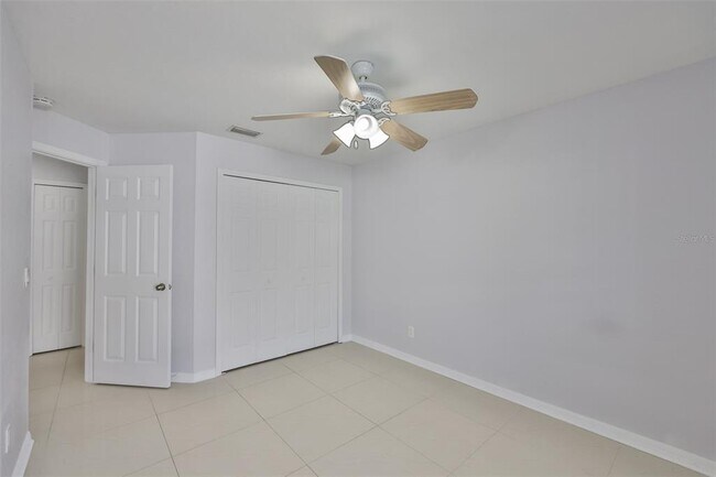 Building Photo - 11345 Coconut Island Dr