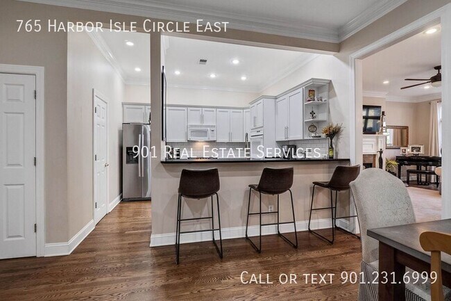 Building Photo - 765 Harbor Isle Cir E