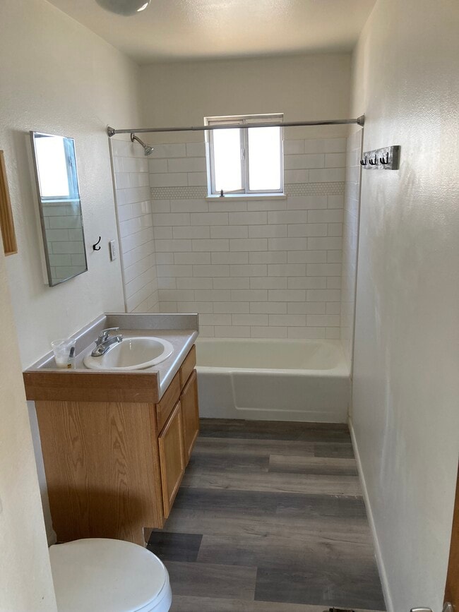 Building Photo - 1611 N 16th St.