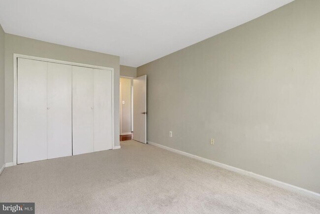 Building Photo - 4 S Van Dorn St