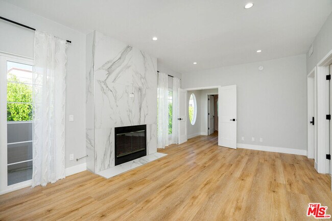 Building Photo - 5923 Etiwanda Ave