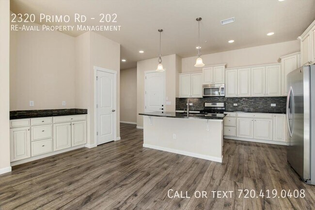 Building Photo - 2320 Primo Road
