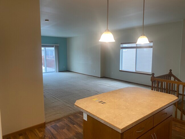 Building Photo - 4742 50th Ave S