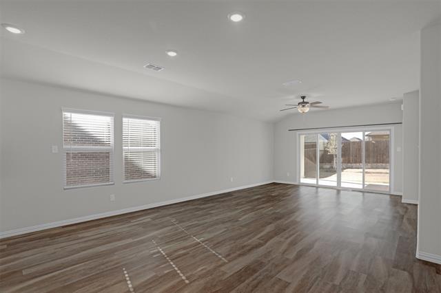 Building Photo - 628 Fawn Valley Dr