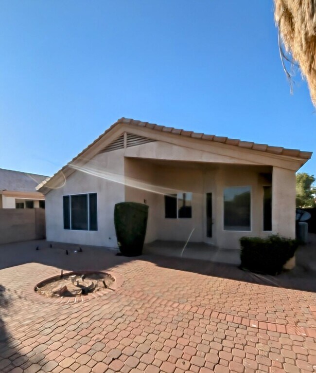 Building Photo - AVAILABLE NOW - GREAT CHANDLER LOCATION!!!