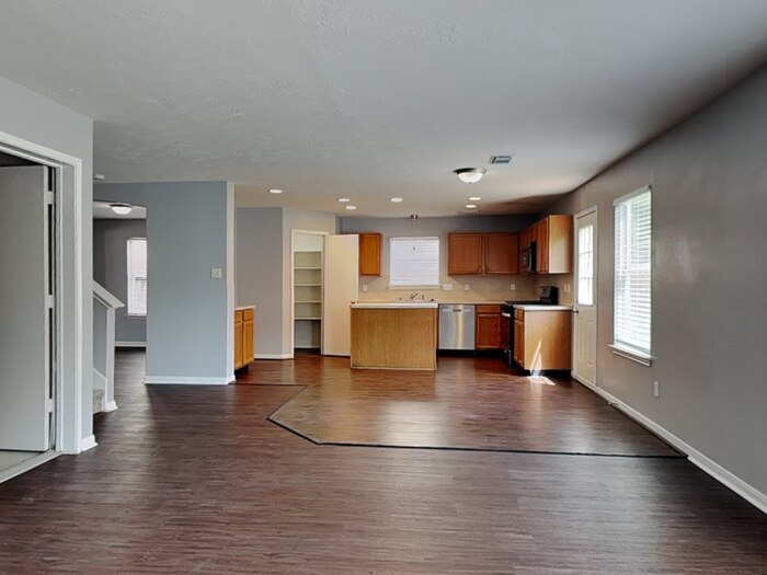Building Photo - 29014 Fox Fountain Ln