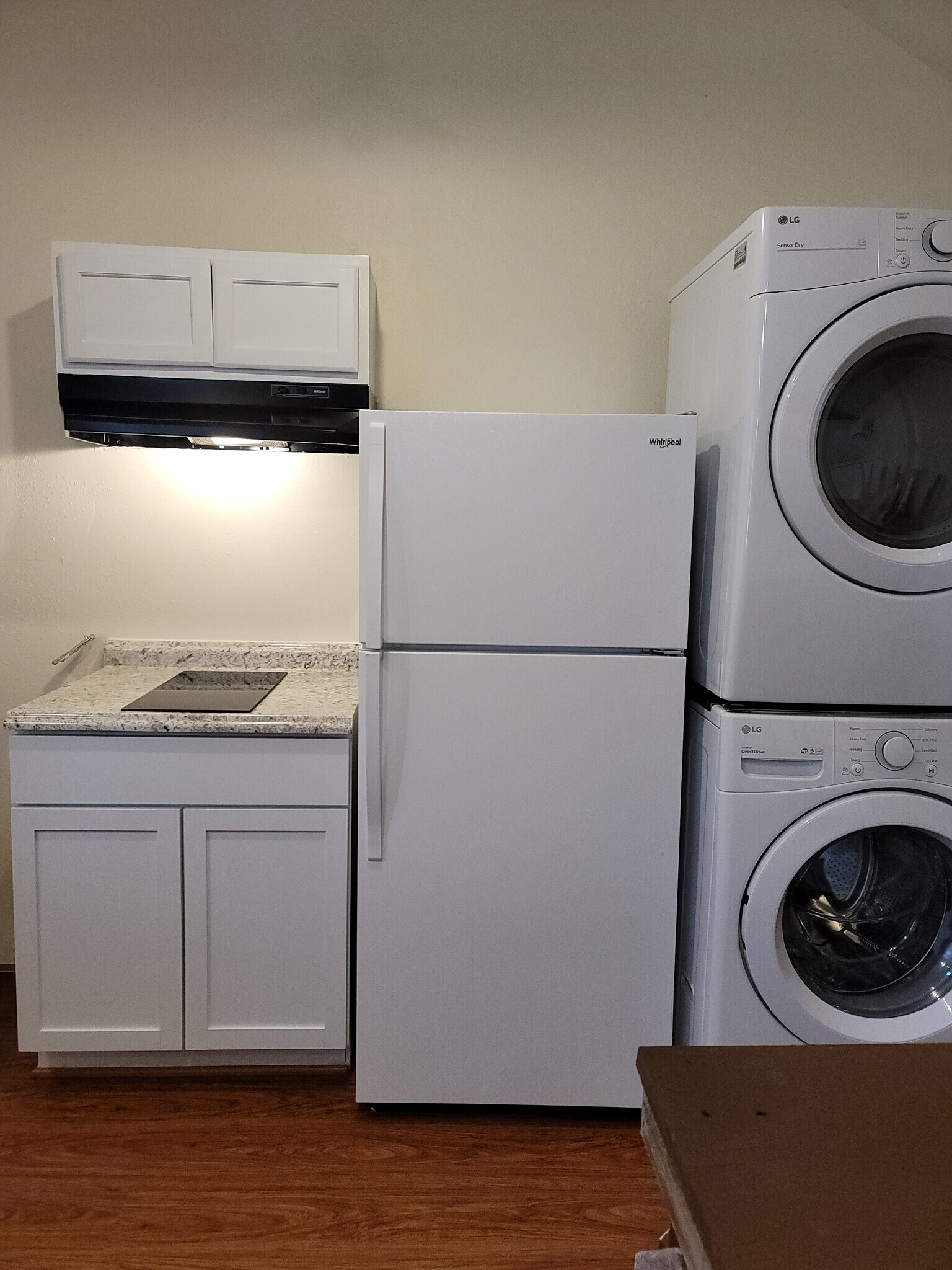 appliances - 23806 Brushy Woods St