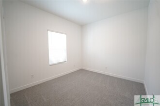 Building Photo - 122 Kingswood Cir
