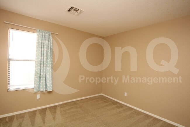 Building Photo - 10234 E Javelina Ave