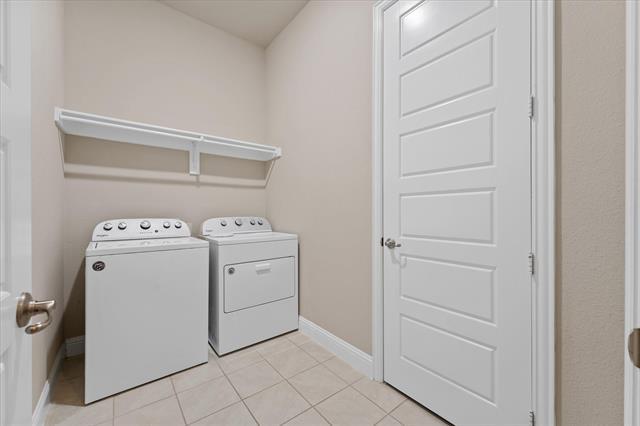 Building Photo - 8015 Sunflower Ln