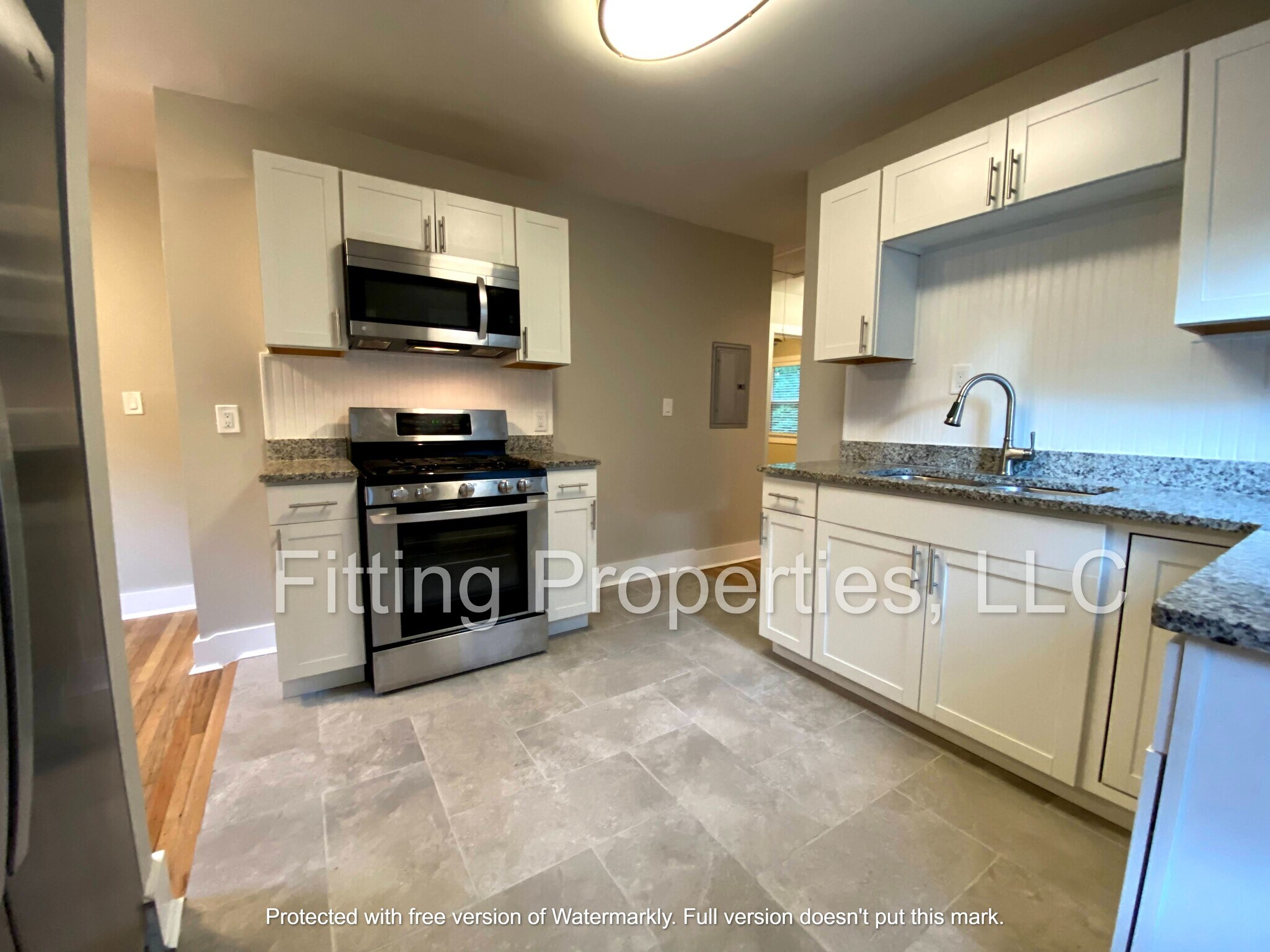 Building Photo - 624 Frasier St