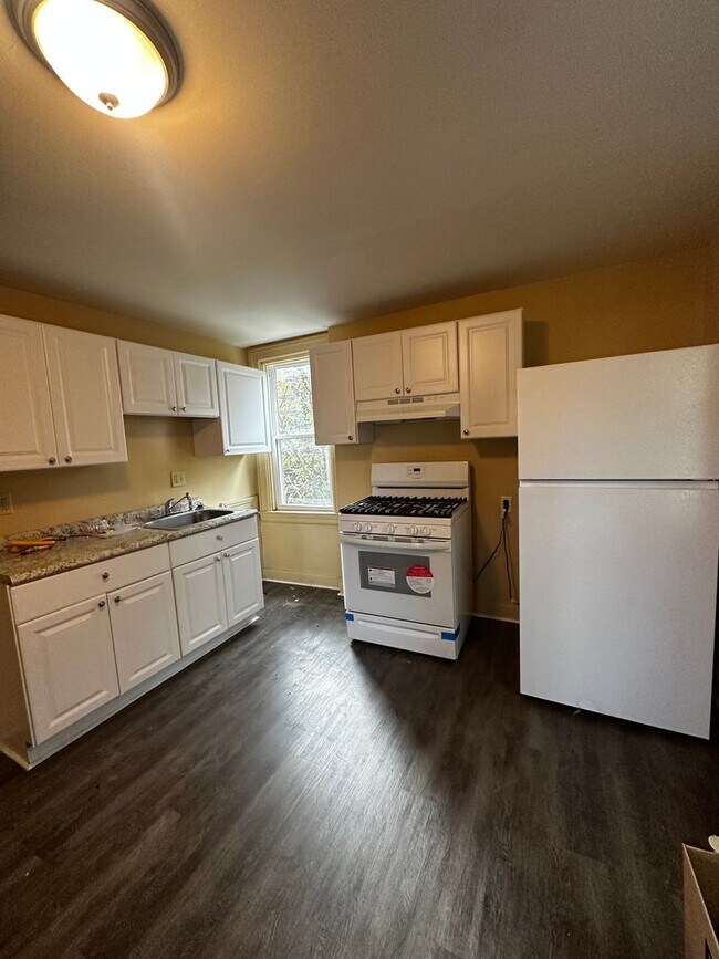 Arabella Duplex 242 Arabella St Pittsburgh PA 15210 Apartment Finder