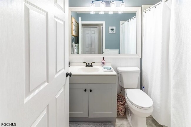 Building Photo - 23084 Lone Oak Dr