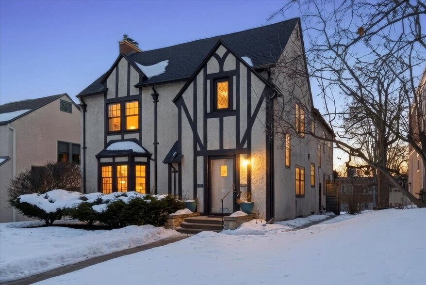 Building Photo - 3540 Irving Ave S