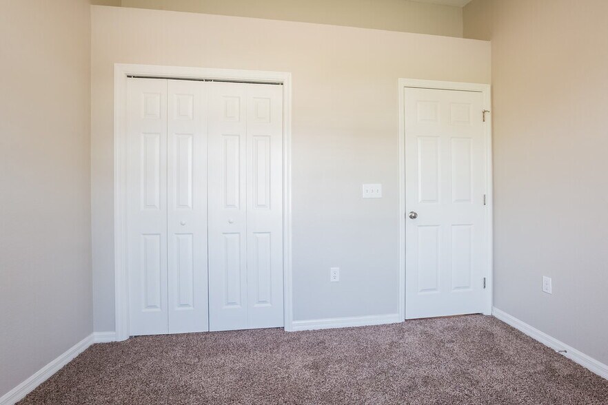 Building Photo - 7890 Princeton Manor Cir