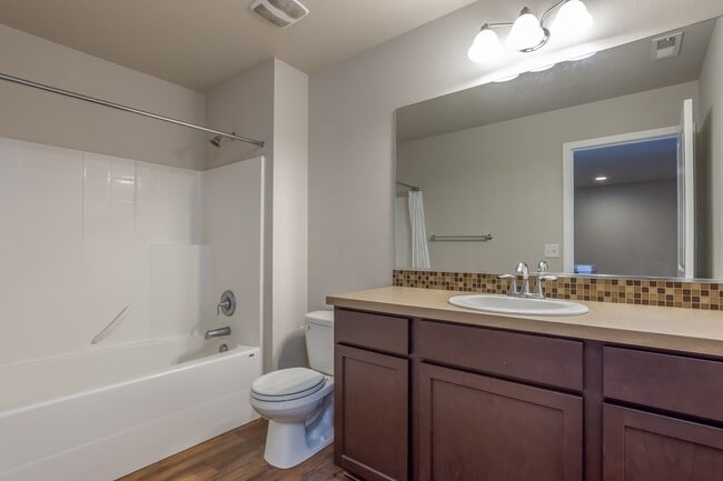 Building Photo - COMING SOON !! Kendall Yards, 3 Bedroom, 2.5 Bath Townhouse Now Available