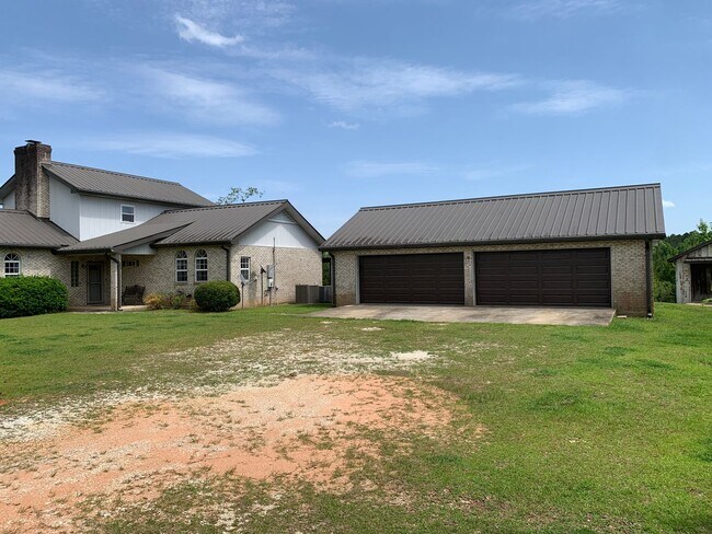 Building Photo - Unique Home and Land in Camp Hill