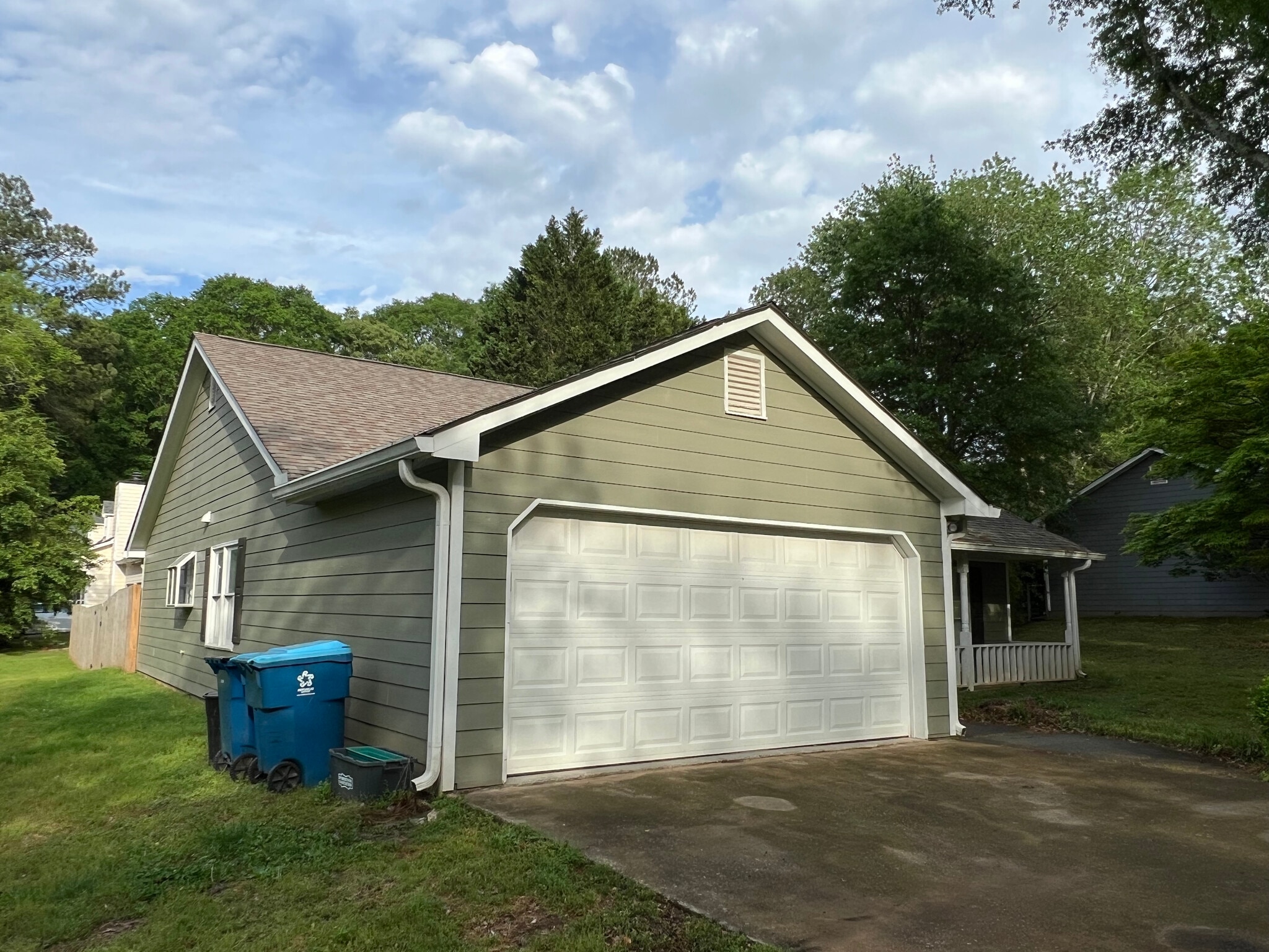 Building Photo - 4273 River Mill Dr