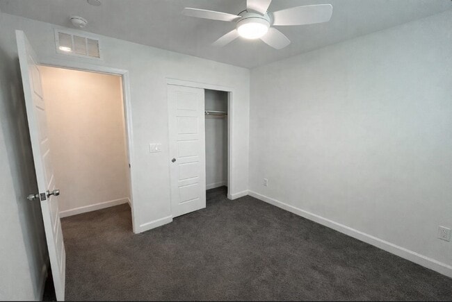 Building Photo - 3447 Grecian Queen Ave