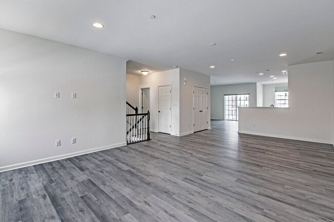 Building Photo - Darley Green townhome - 3 bedroom, 2.5 bathroom with 1 car garage - NEW CASTLE COUNTY WORKFORCE H...