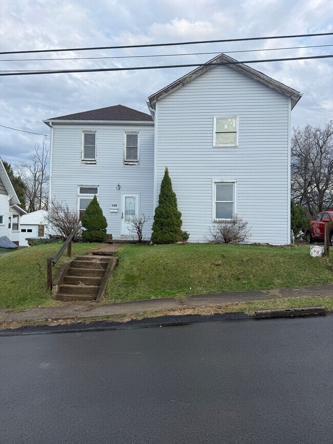 Building Photo - 421-423 Parkinson St Monongahela PA 15063