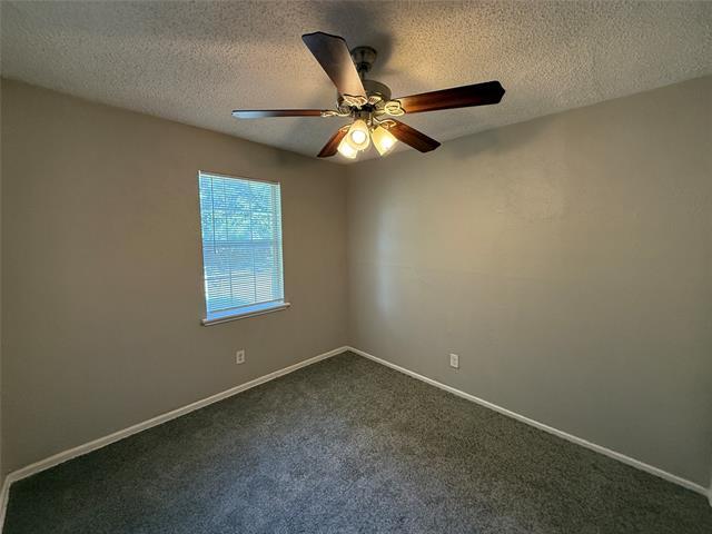 Building Photo - 10023 Muskogee Dr