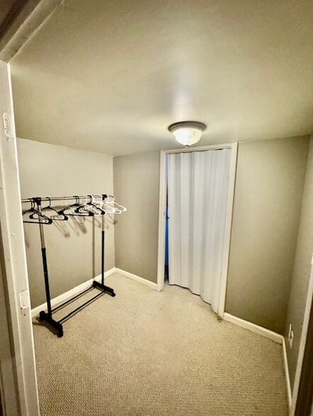 Basement Utility Room - 512 W 12 Mile Rd