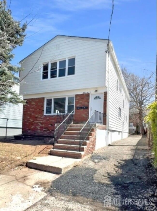 Primary Photo - 420 Fabyan Pl