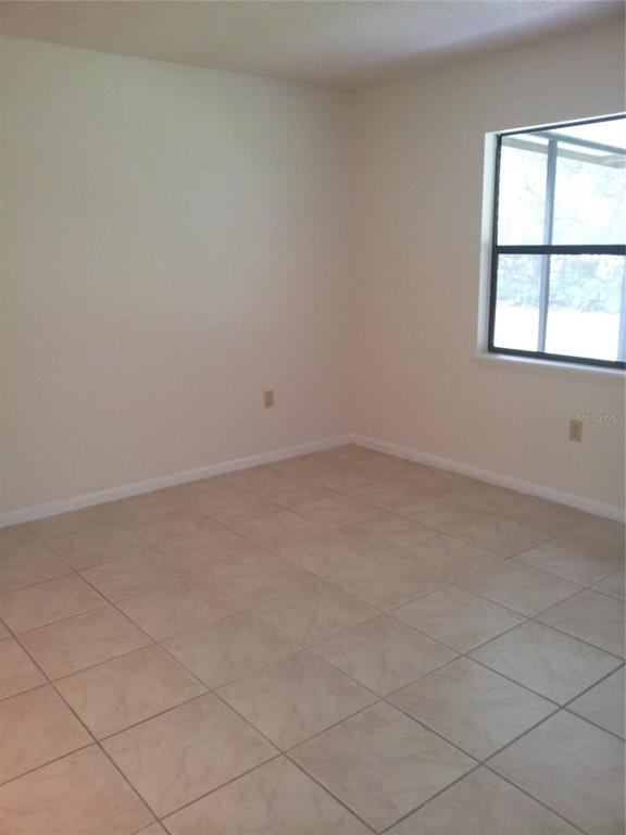 Building Photo - 503 Whispering Pines Blvd