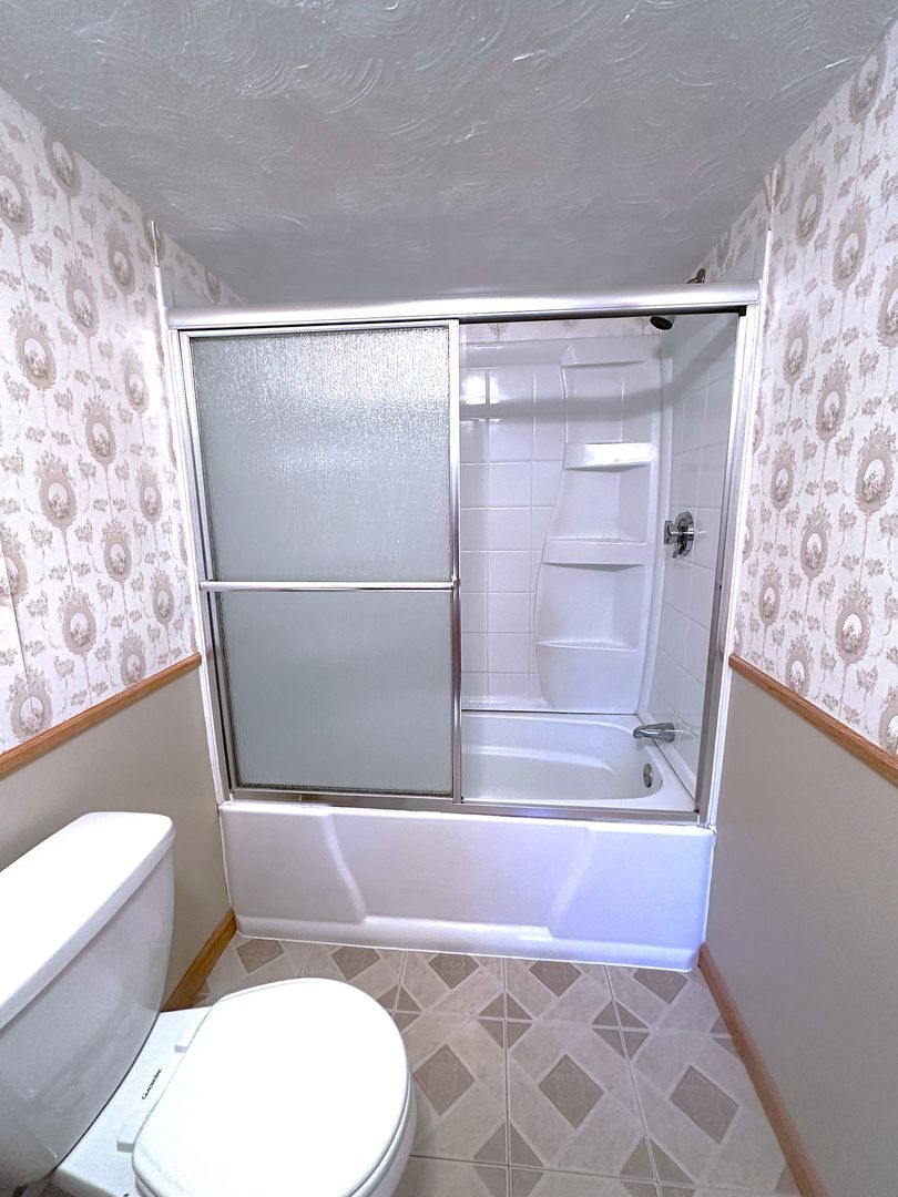 Building Photo - 1-7 Old Mendon Street