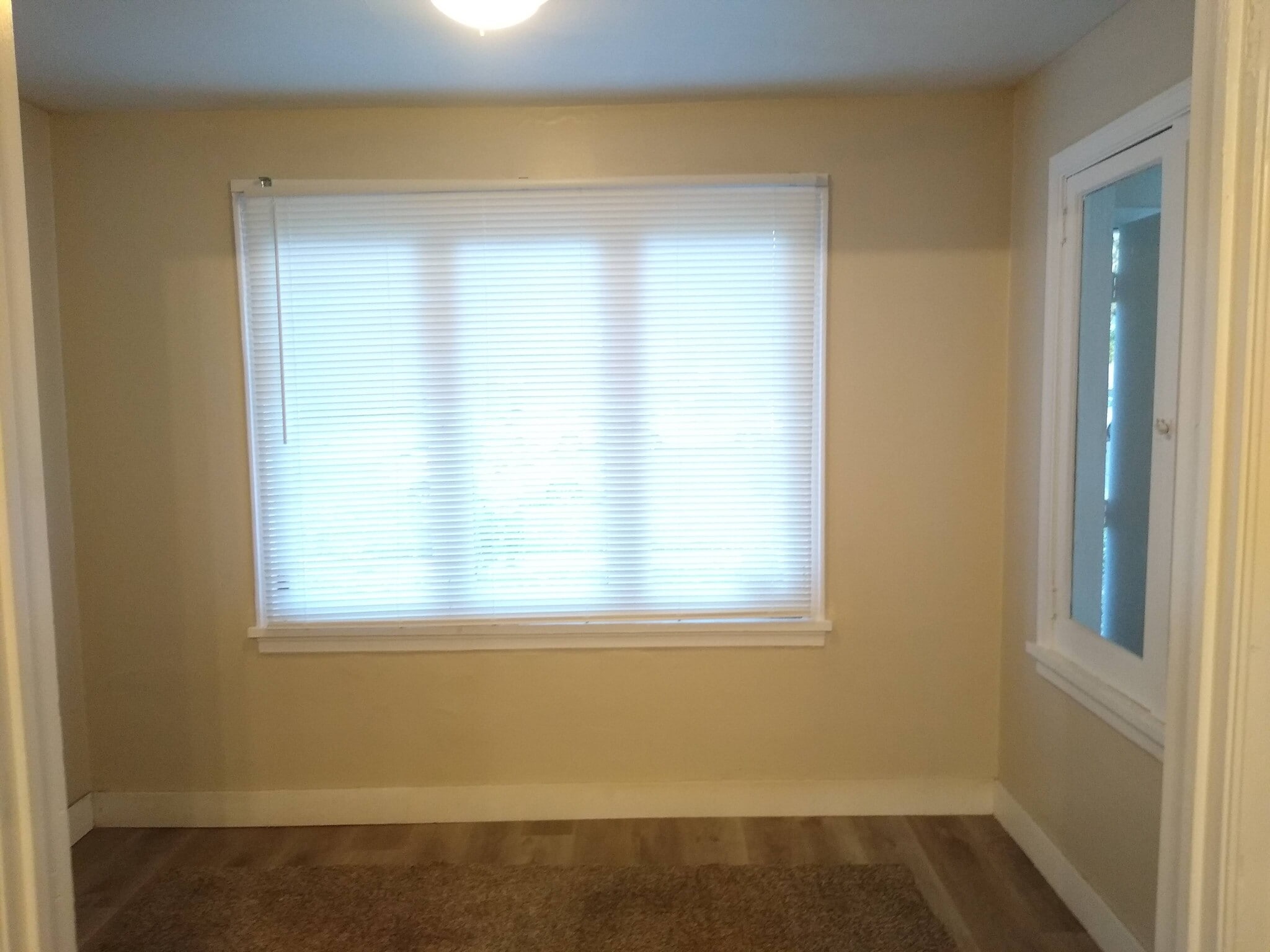 Building Photo - 2329 Van Buren Ave