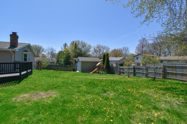 Building Photo - 981 Hillcrest Heights