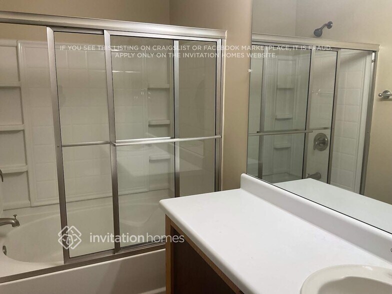 Building Photo - 2644 Waverly Hills Dr