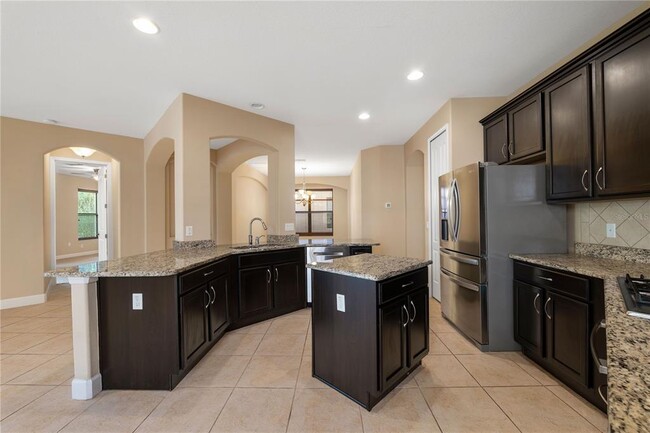 Building Photo - 20329 Heritage Point Dr
