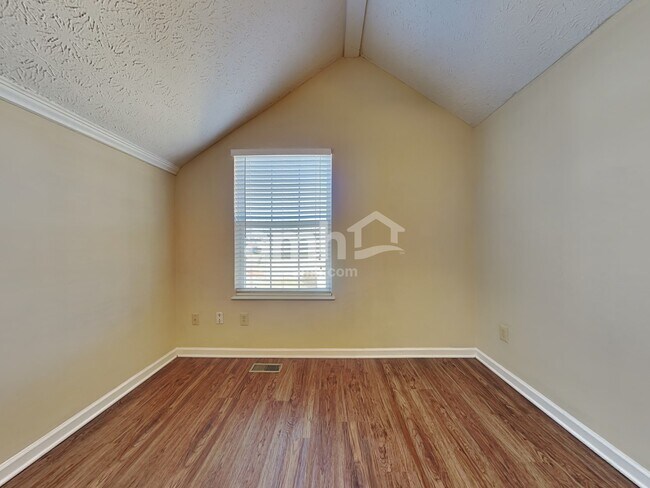 Building Photo - 6344 Sterling Woods Dr