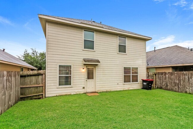 Building Photo - 18802 N Lyford Dr