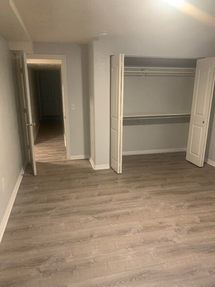 Building Photo - 763 E 550 S