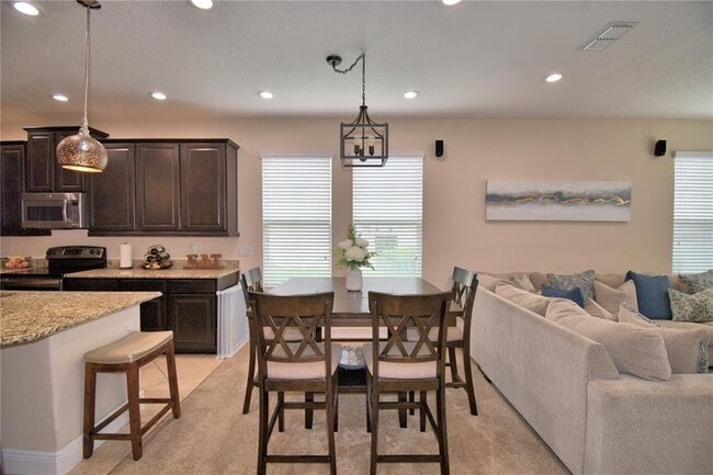 Building Photo - 7401 Leighside Dr