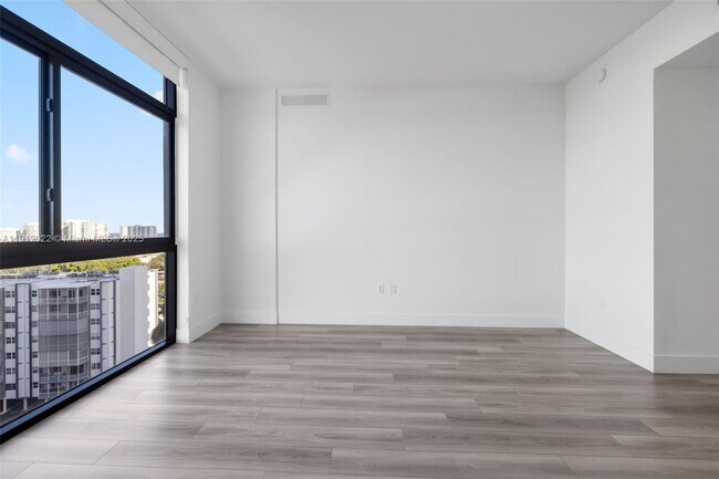 Building Photo - 101 Diplomat Pkwy