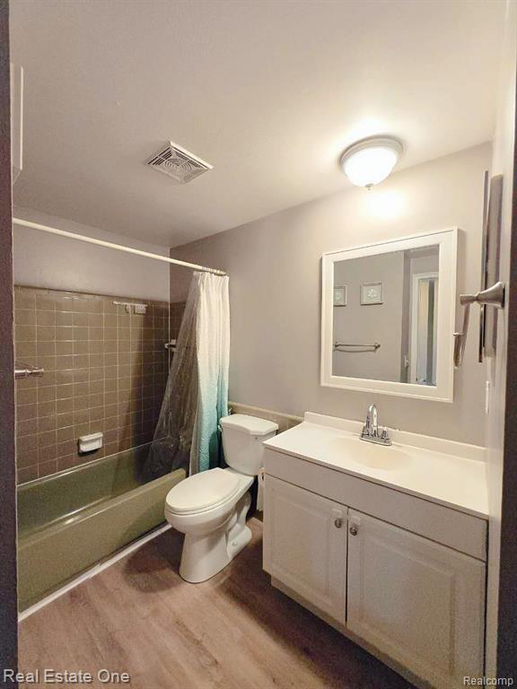 Building Photo - 24128 Quad Park Ln