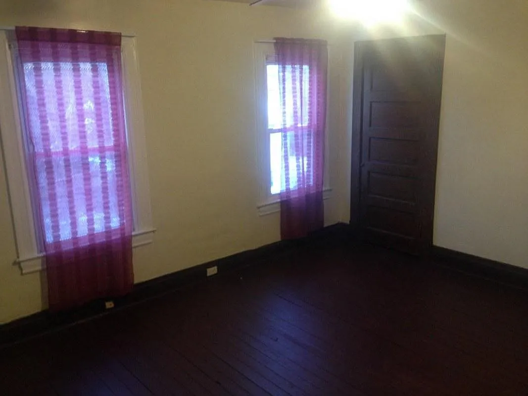 Building Photo - 3017 Wadlow St