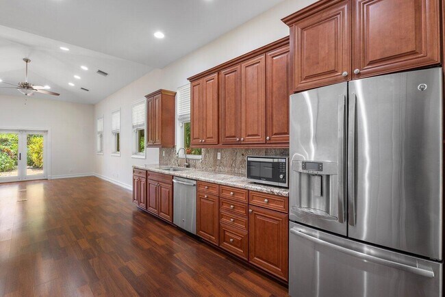Building Photo - 16164 Bridlewood Cir