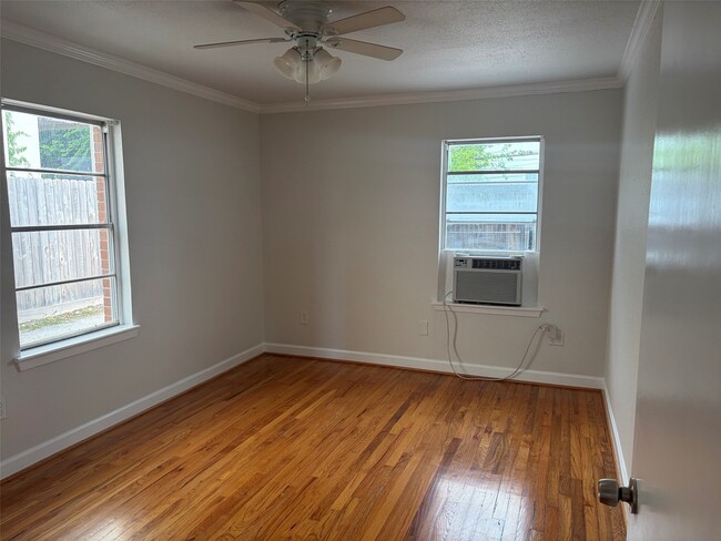 Building Photo - 2422 Richton St