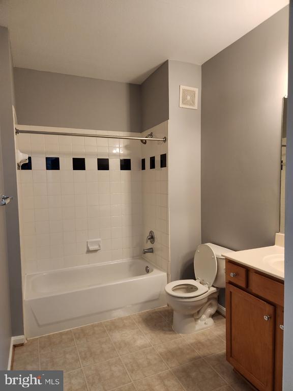 Building Photo - 5106 Travis Edward Way