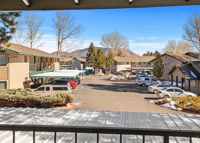 Primary Photo - 3200 S Litzler Dr