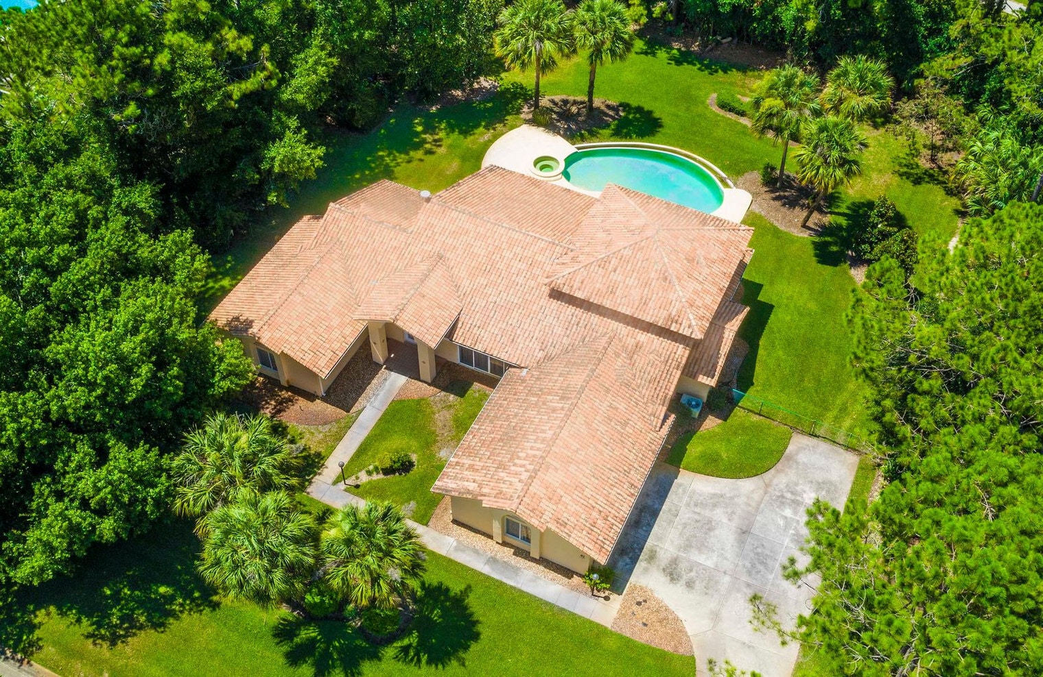 Building Photo - 7841 Swiss Fairways Ave