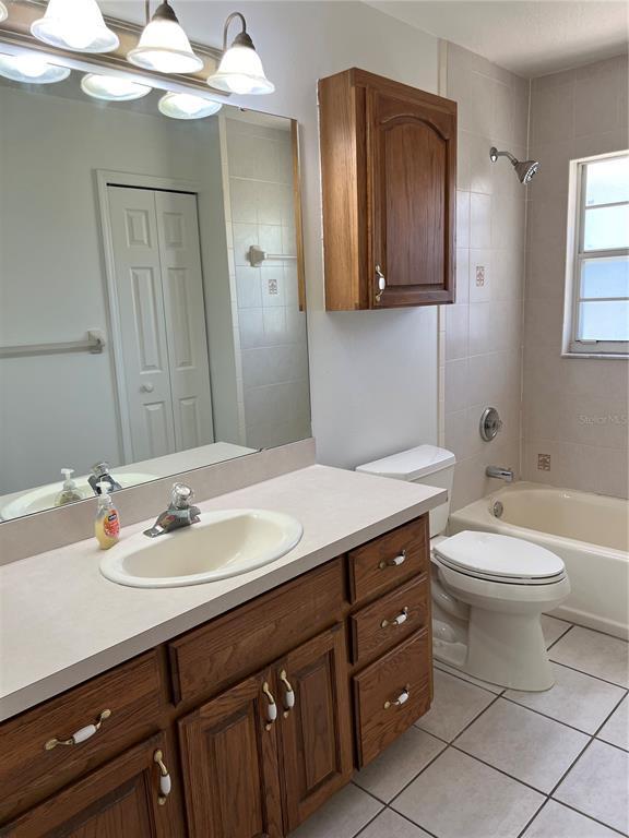 Building Photo - 415 Royal St