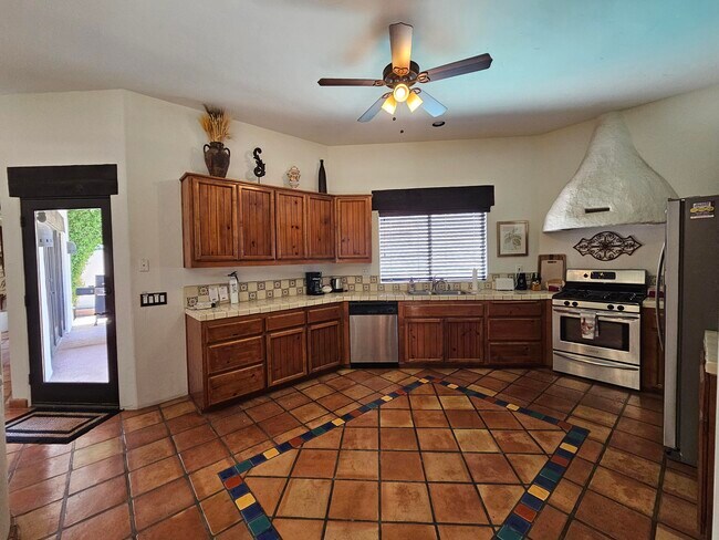 Building Photo - 52225 Avenida Obregon